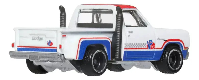 61 -Carrinho Miniatura Hot Wheels Premium JHW27 Boulevard 1978 Dodge Li'L Red Express Truck Mattel